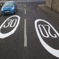 Drivers confused by conflicting speed limit signs Drivers confused by conflicting speed limit signs