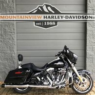 2014 Harley-Davidson FLHXS Street Glid...