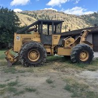 1987 Caterpillar 518