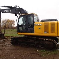 2009 John Deere 200D