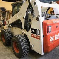 2005 Bobcat S300 Gold Package