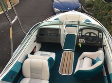 1993 Malibu 20' Bowrider runabout
