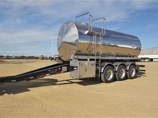 2016 Matrixx 110 bbl Potable Water Pup Trailer
