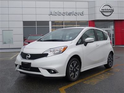 2015 Nissan Versa Note 1.8 SR w/ Alloy Wheels