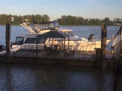 1987 Bayliner pilot house twin diesel