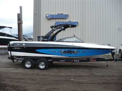 2004 Malibu 23 LSV Sunscape