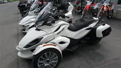 2013 Can-Am Spyder  ST Limited SE5