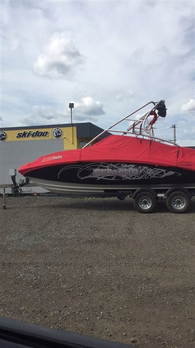 2008 Sea-Doo/BRP 230 wake