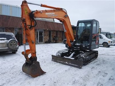 2006 Doosan DAEMO MINI EXCAVATOR