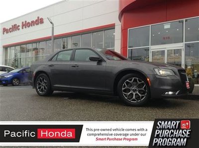 2016 Chrysler 300 300S - AWD, loaded, great for all occasions