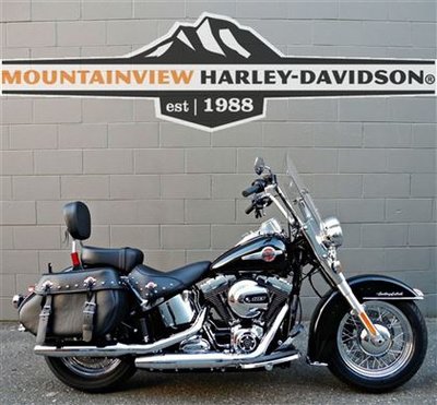 2017 Harley-Davidson FLSTC Heritage Softail Classic