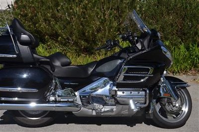 2006 Honda GL1800 Goldwing Touring lots of chrome 