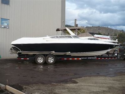 2008 Fountain Powerboats 35' Lightning Staggered